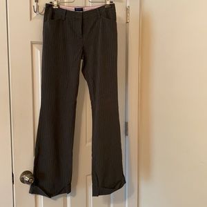 Wome’s dress pants